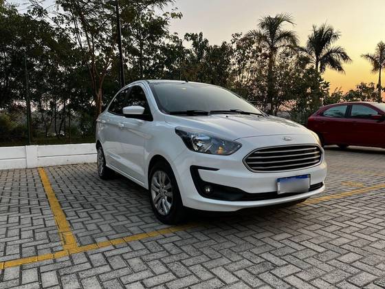 FORD KA 1.5 TI-VCT FLEX SE PLUS SEDAN AUTOMÁTICO FORD KA 1.5 TI-VCT FLEX SE PLUS SEDAN AUTOMÁTICO